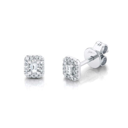 Diamond Baguette Stud Earring