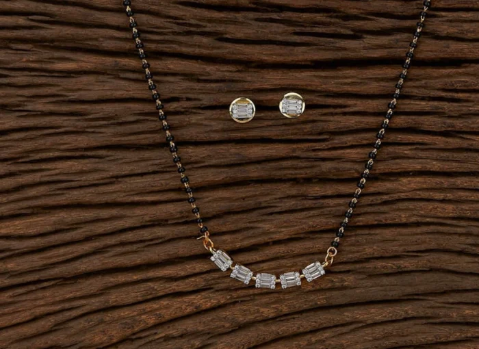 18K Solid Gold 2 CT Elegant Zircon Bridal Mangalsutra Chain