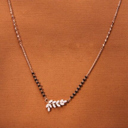18K Solid Gold 02 CT Rose Gold Diamond Tanmaniya Necklace